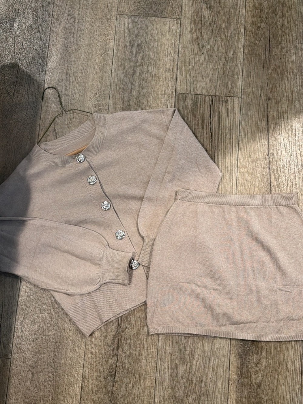 Sweater/ skirt set